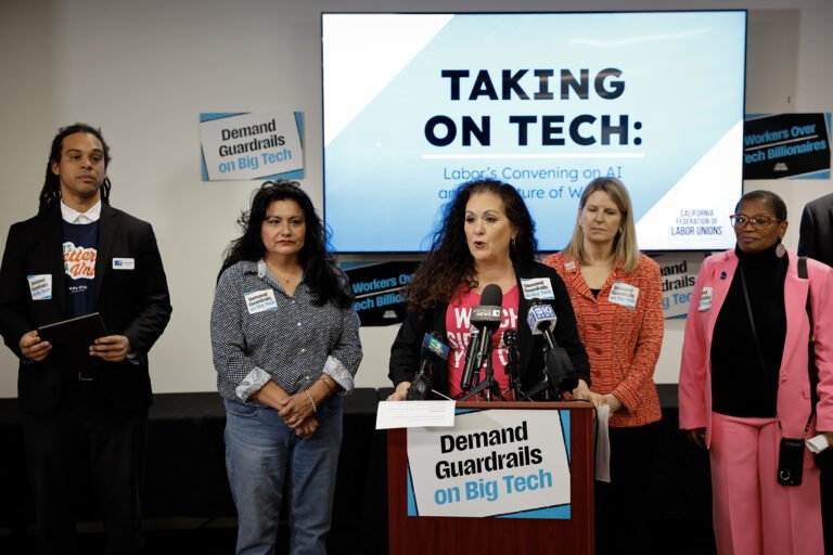 020426 ai labor presser fg cm 01.jpg