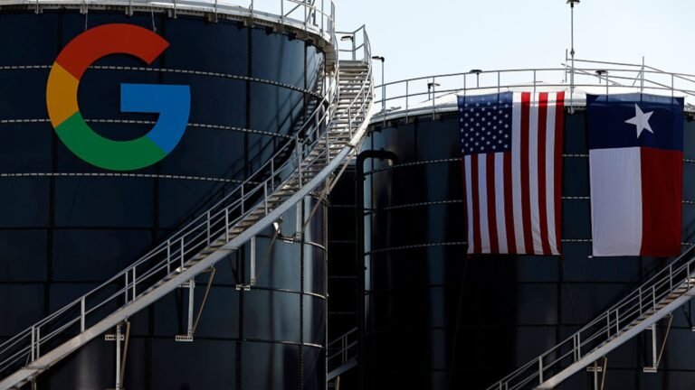 108226426 1763156326564 gettyimages 2246161011 1texasgov.jpeg