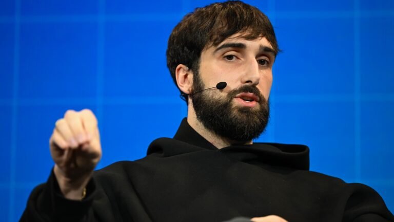 108265533 1770989585789 gettyimages 2241974945 uk tech summit.jpeg