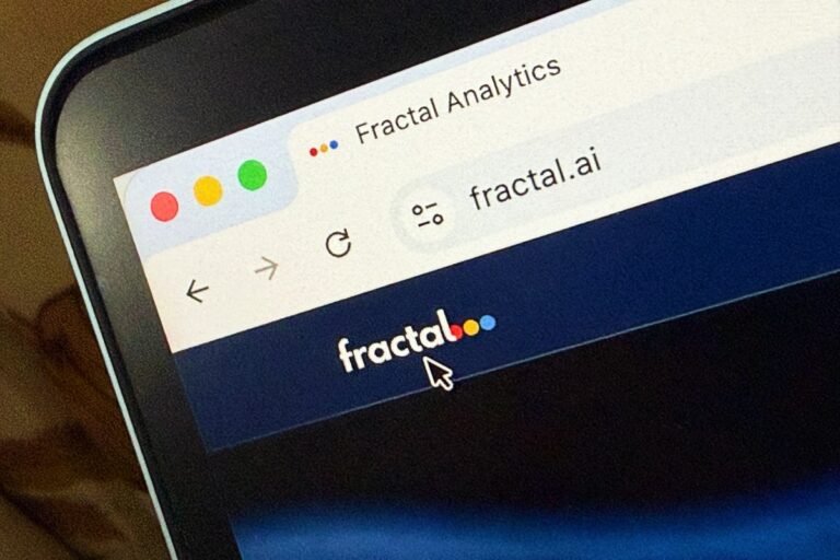 Fractal analytics.jpg