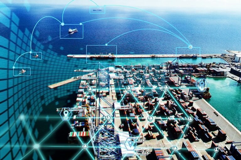 Supply chain data istock 2190857943.jpg